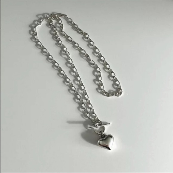 TOGGLE 925 STERLING SILVER CHUNKY HEART NECKLACE - Picture 6 of 6